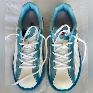 3G women's bowling shoes